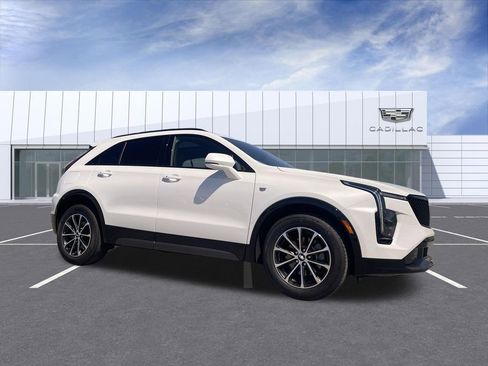 Certified 2024 Cadillac XT4 Sport AWD/4WD image 1