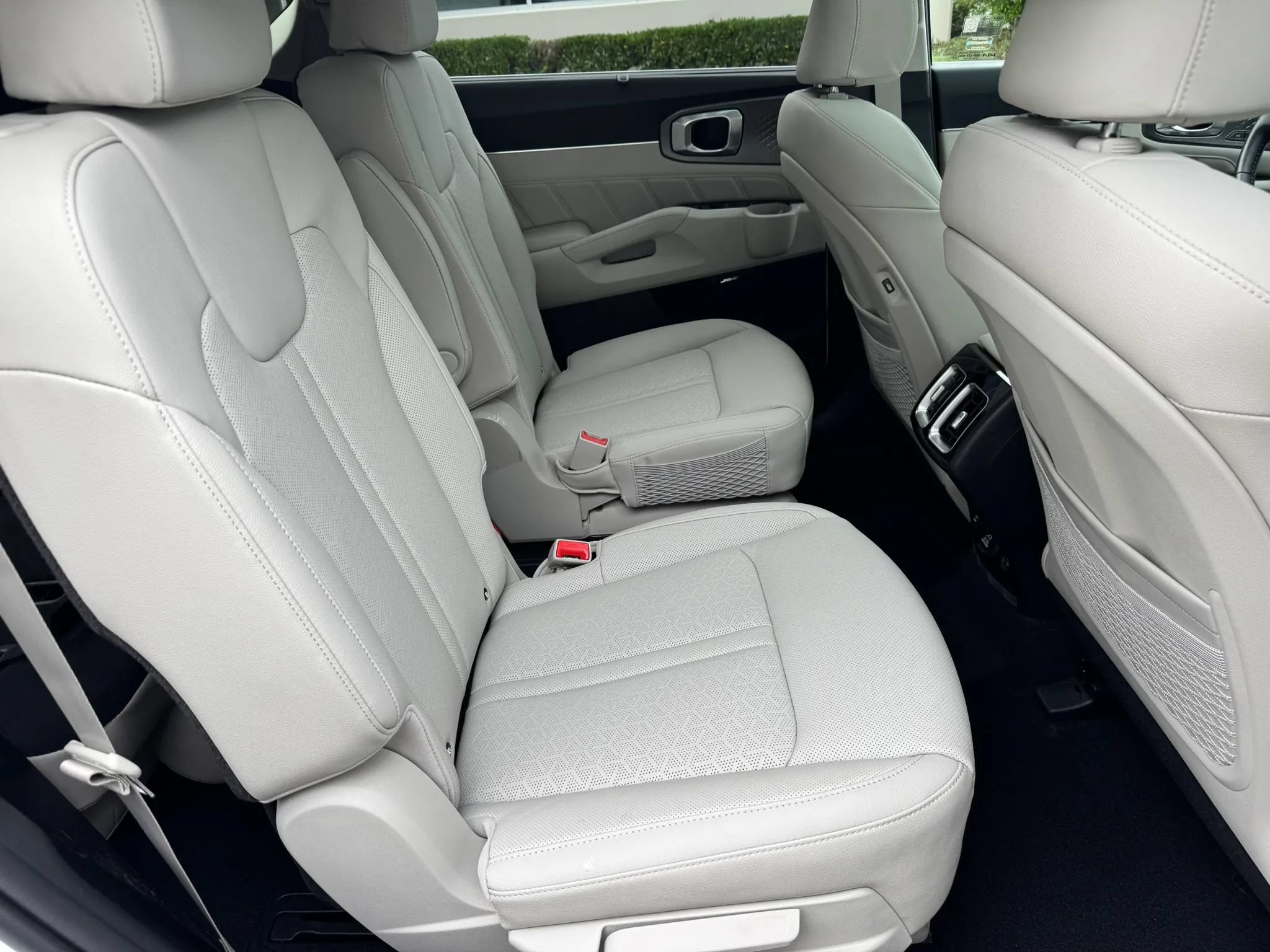 Used 2023 Kia Sorento SX Prestige w/ Panoramic Sunroof Package AWD/4WD image 26