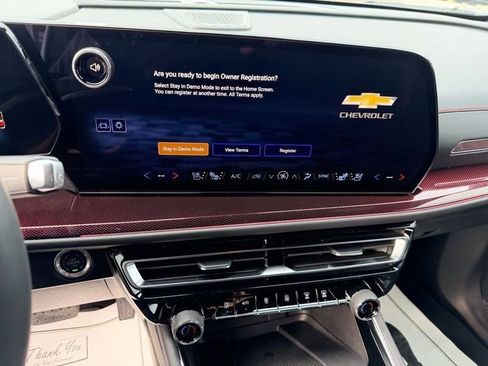 New 2026 Chevrolet Traverse RS image 32