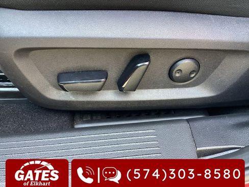 Used 2024 Nissan Rogue SV image 17