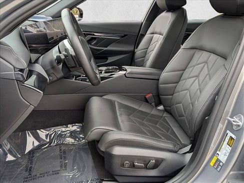 Certified 2025 BMW i5 M60 AWD/4WD image 17