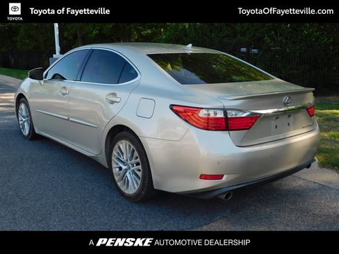 Used 2014 Lexus ES 350 w/ Luxury Package FWD image 10