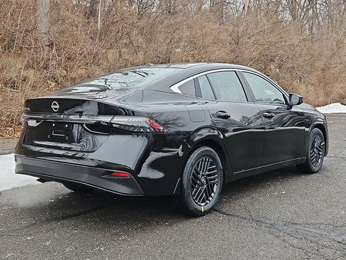 New 2026 Nissan Sentra SV image 6