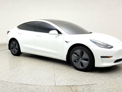 Used 2020 Tesla Model 3 Standard Range Plus RWD image 6