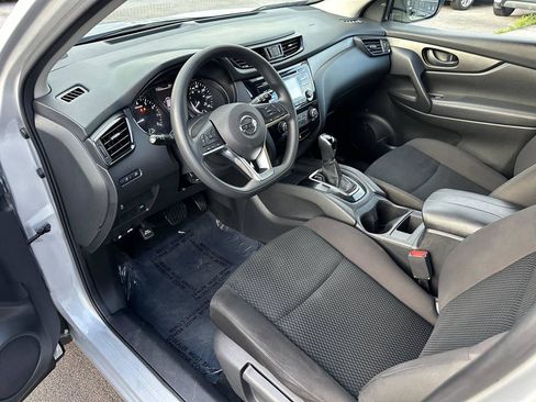 Used 2018 Nissan Rogue Sport S FWD image 15