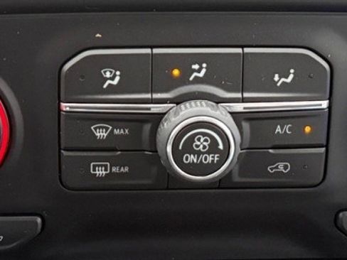 Used 2020 Chevrolet Silverado 1500 LT w/ All-Star Edition AWD/4WD image 23