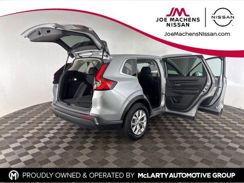 Used 2025 Honda CR-V LX image 14