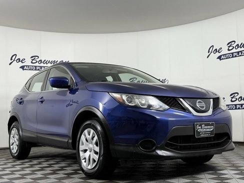 Used 2019 Nissan Rogue Sport S image 5