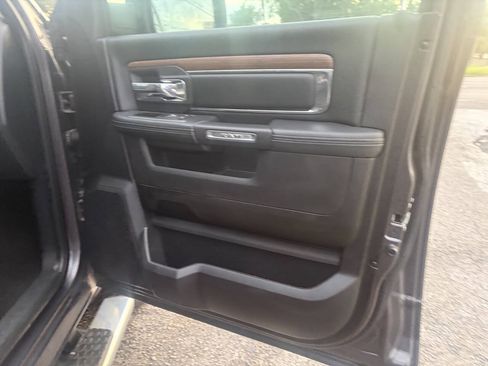 Used 2015 RAM 1500 Laramie w/ Convenience Group RWD image 10