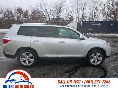 Used 2012 Toyota Highlander Limited image 6