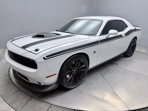 Used 2020 Dodge Challenger R/T Scat Pack w/ Shaker Package image 1