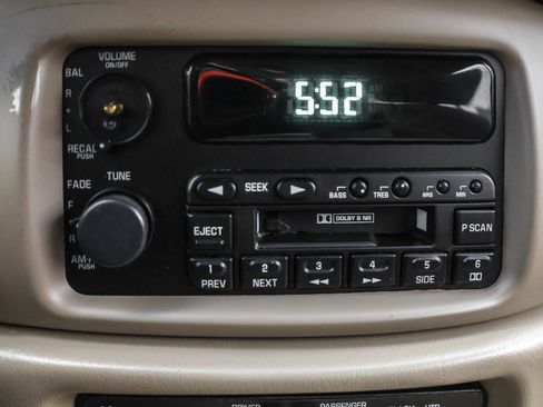 Used 2001 Buick Century Custom w/ Premium Pkg image 12