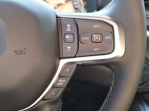New 2026 RAM 2500 Big Horn AWD/4WD image 23