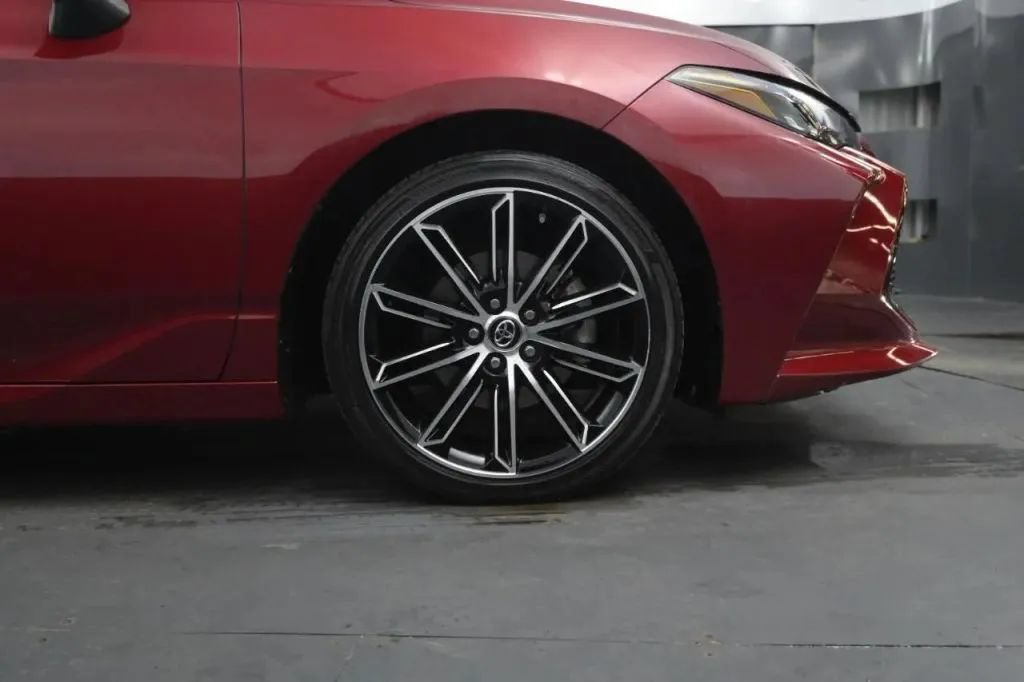 Used 2019 Toyota Avalon XSE w/ All Weather Liner Package FWD image 20