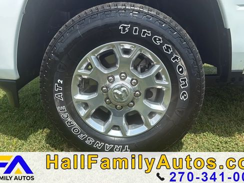 Used 2024 RAM 2500 Laramie AWD/4WD image 13