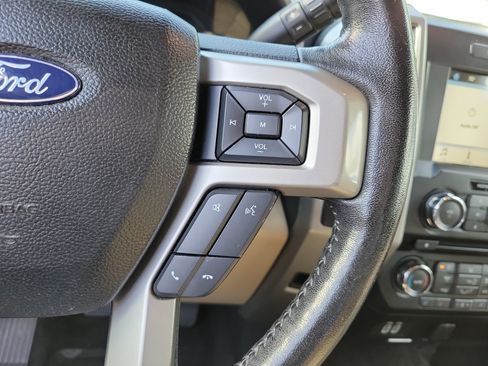 Used 2017 Ford F150 Lariat w/ Equipment Group 501A Mid RWD image 25