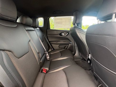 New 2026 Jeep Compass Latitude AWD/4WD image 19