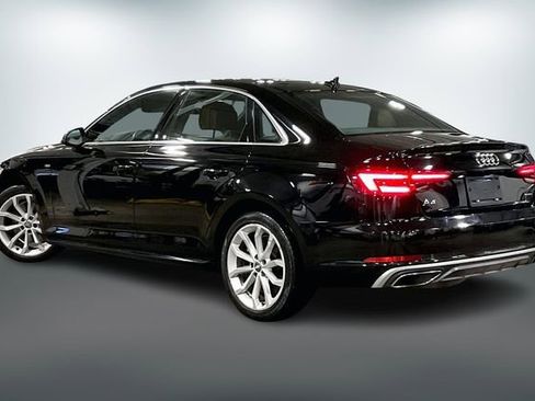Used 2019 Audi A4 2.0T Premium w/ Convenience Package image 12