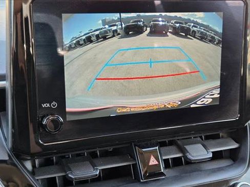 Used 2024 Toyota Corolla LE FWD image 12