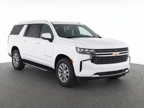 Used 2024 Chevrolet Suburban LT AWD/4WD image 1