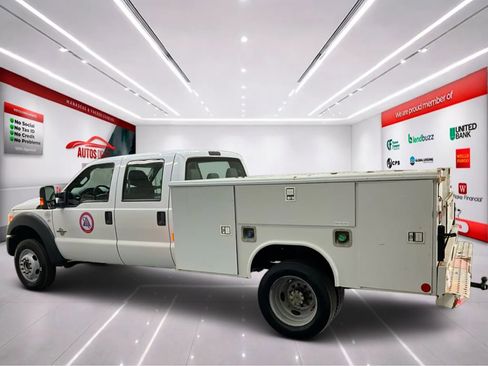 Used 2016 Ford F550 4x4 Crew Cab Super Duty image 4