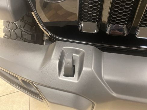 Used 2023 Jeep Wrangler Willys image 29