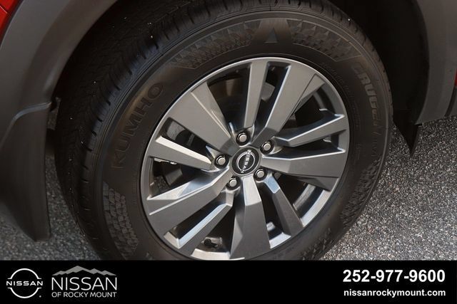 Certified 2026 Nissan Pathfinder SV FWD image 8