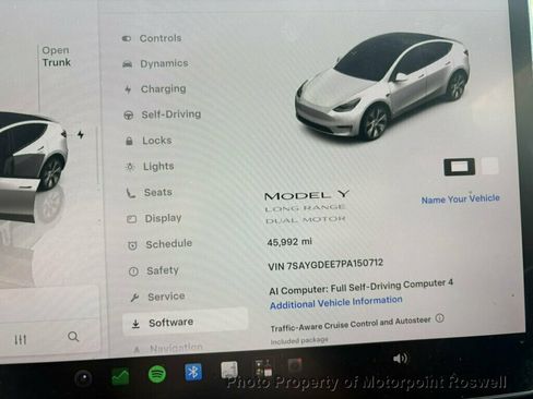 Used 2023 Tesla Model Y Long Range AWD/4WD image 21