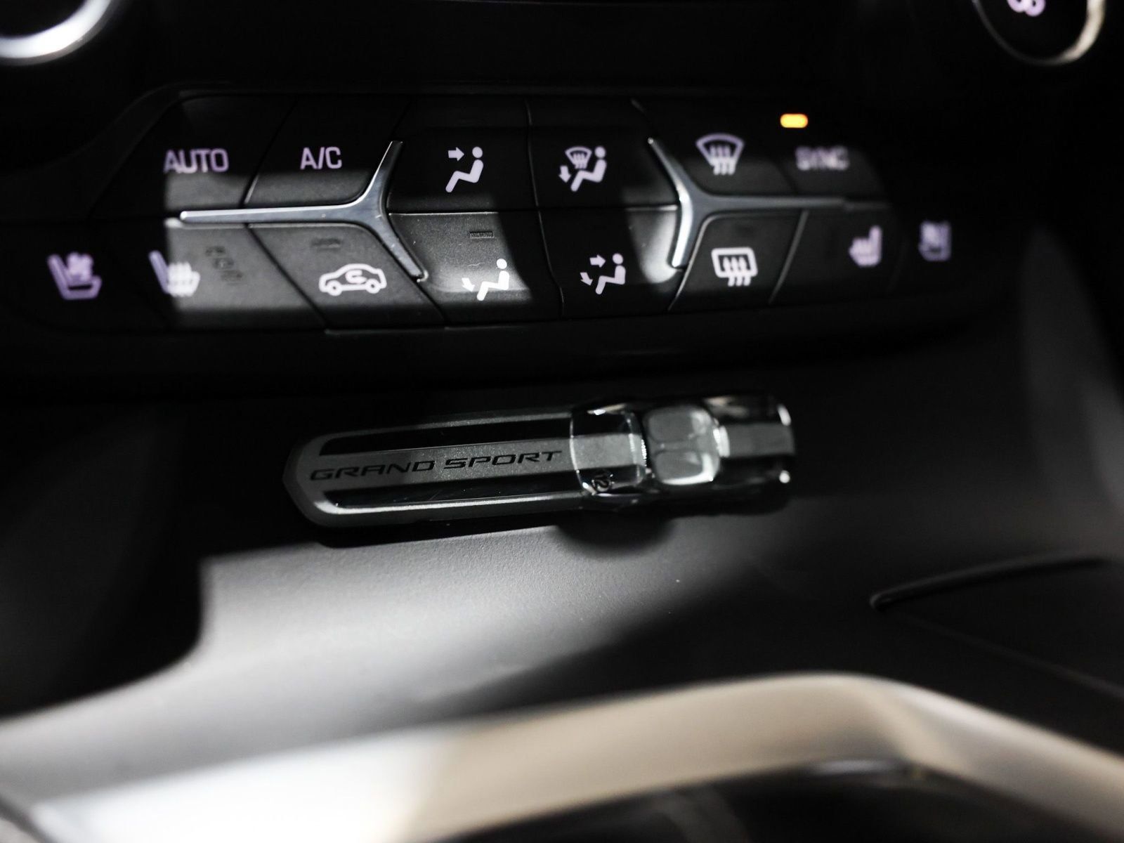 Used 2018 Chevrolet Corvette Grand Sport RWD image 51