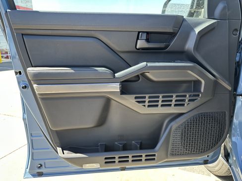 New 2026 Toyota Tacoma SR5 w/ SR5 Upgrade Package AWD/4WD image 9