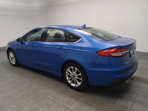 Used 2019 Ford Fusion SE FWD image 3