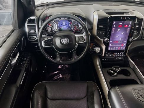 Used 2019 RAM 1500 Laramie AWD/4WD image 19