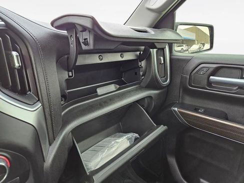 Used 2022 Chevrolet Silverado 1500 RST w/ Z71 Off-Road Package image 19