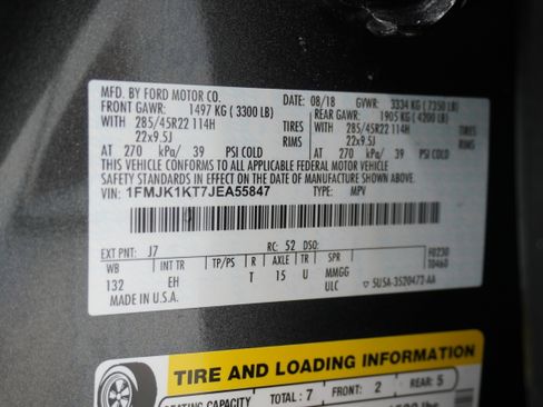 Used 2018 Ford Expedition Max Limited w/ Equipment Group 302A RWD image 39