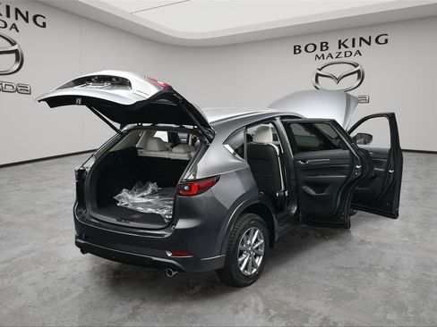 New 2025 MAZDA CX-5 AWD 2.5 S w/ Preferred Package image 17
