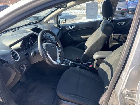 Used 2016 Ford Fiesta SE w/ Cold Weather Package image 9