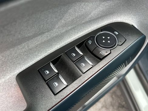 Used 2023 Ford Maverick XLT w/ XLT Luxury Package image 17