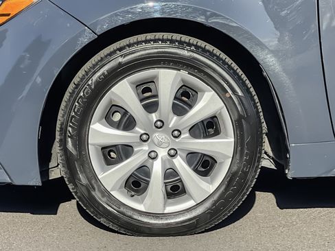 Used 2024 Toyota Corolla LE image 37