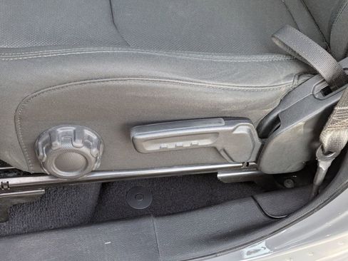 Used 2020 Jeep Wrangler Unlimited Sport S image 17