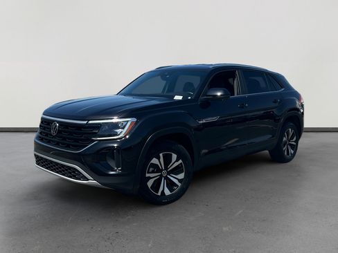 Used 2026 Volkswagen Atlas Cross Sport SE image 1