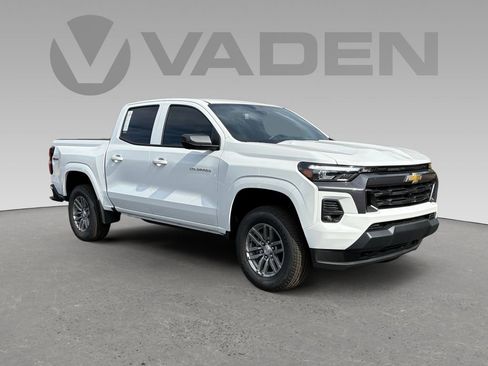 New 2025 Chevrolet Colorado LT w/ LT Convenience Package image 1
