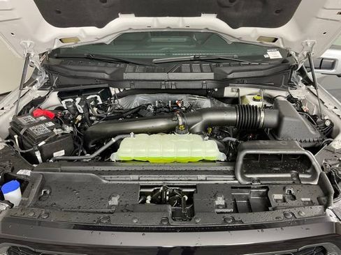 New 2025 Ford F150 Lariat w/ Equipment Group 501A Mid image 9