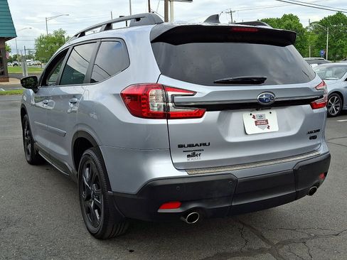 Certified 2025 Subaru Ascent Bronze Edition w/ Onyx Package AWD/4WD image 4