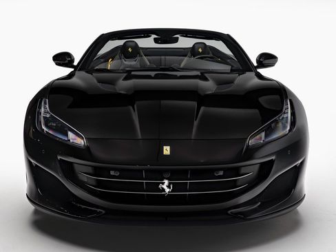Used 2019 Ferrari Portofino Base image 4