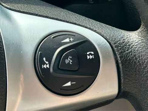 Used 2014 Ford Focus SE image 13