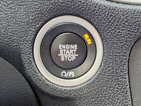 Used 2019 Dodge Charger GT RWD image 18