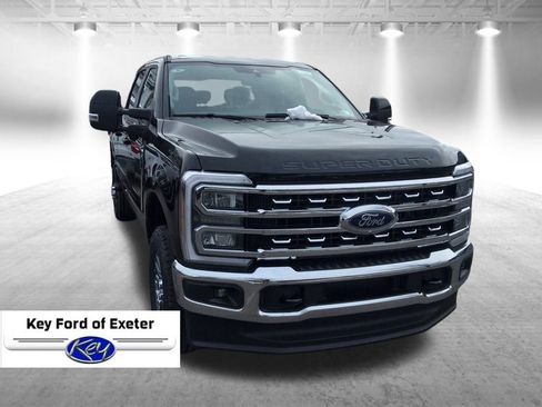 New 2026 Ford F350 Lariat w/ FX4 Off-Road Package image 4