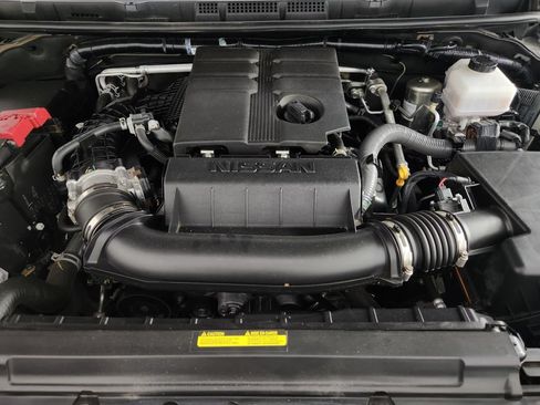 Used 2024 Nissan Frontier PRO-4X w/ Pro Premium Package AWD/4WD image 32