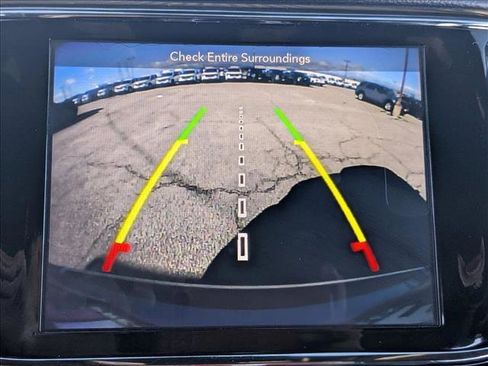 Used 2019 Jeep Grand Cherokee Limited image 14