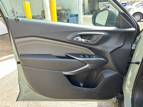 Used 2025 Chevrolet Trax ACTIV w/ Driver Confidence Package FWD image 9